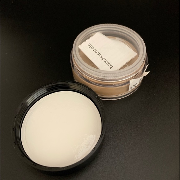 Bare Minerals Matte Powder Foundation Golden Tan20 - Picture 3 of 4